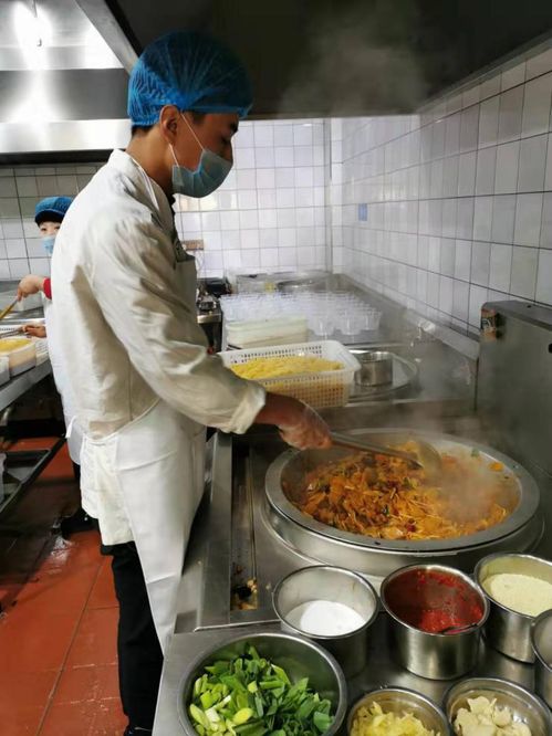 防控疫情,他們在餐飲方面貢獻自己的力量