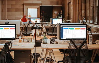 生意做大做強(qiáng) 服裝、五金、家裝、食品行業(yè)進(jìn)銷(xiāo)存軟件選擇與賦能策略